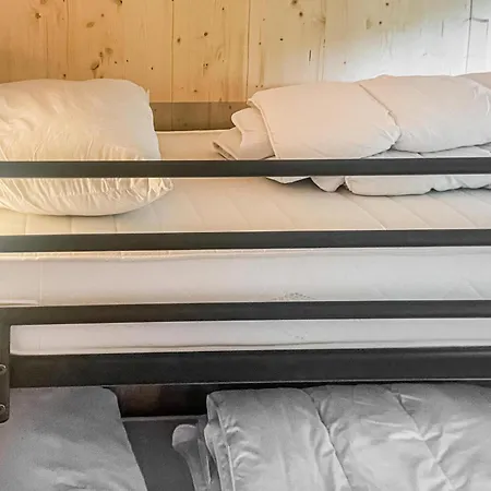 Awesome Stacaravan In Campingplads 5*